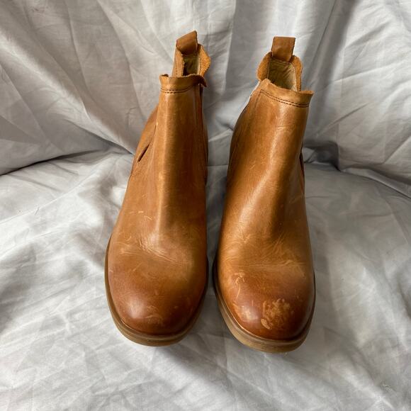 Kork Ease Tan Leather Ankle Boots SZ 9.5M Distressed Casual Careerwear Office - Picture 2 of 8